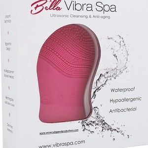 Bella Vibra Spa NWT